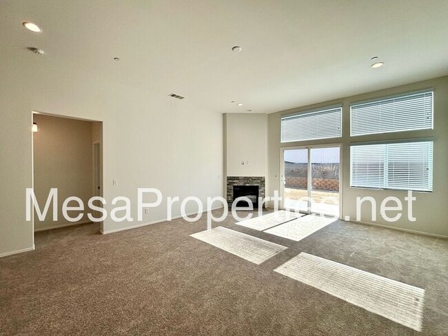 Building Photo - 15387 Patton St