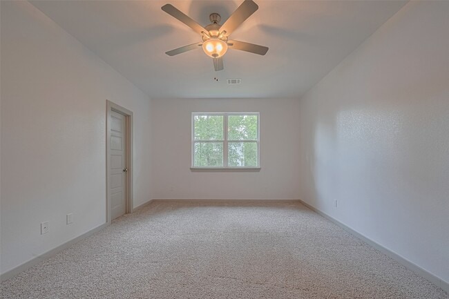 Building Photo - 11622 Twain Dr