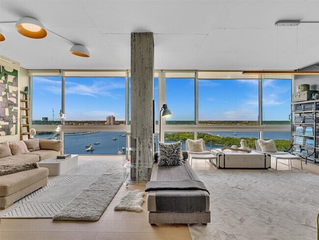 Building Photo - 7934 West Dr