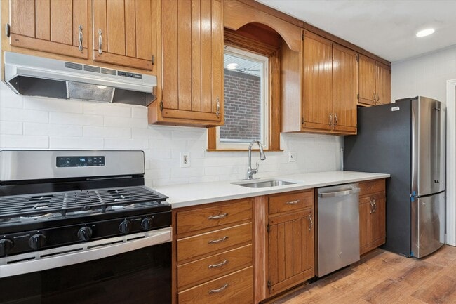 Building Photo - Great Updated Home in Wilmington