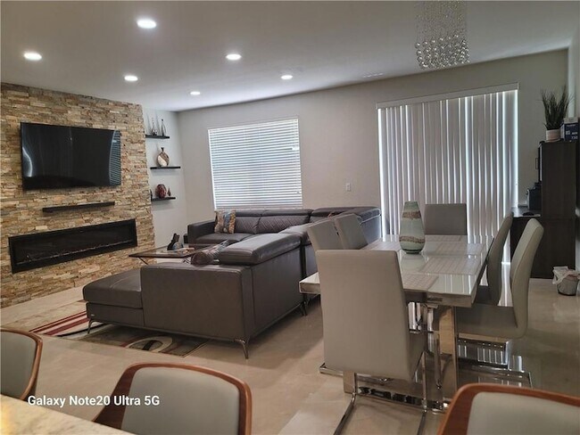 Building Photo - 9706 Darlington Pl