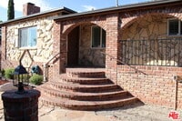 Building Photo - 12318 San Fernando Rd