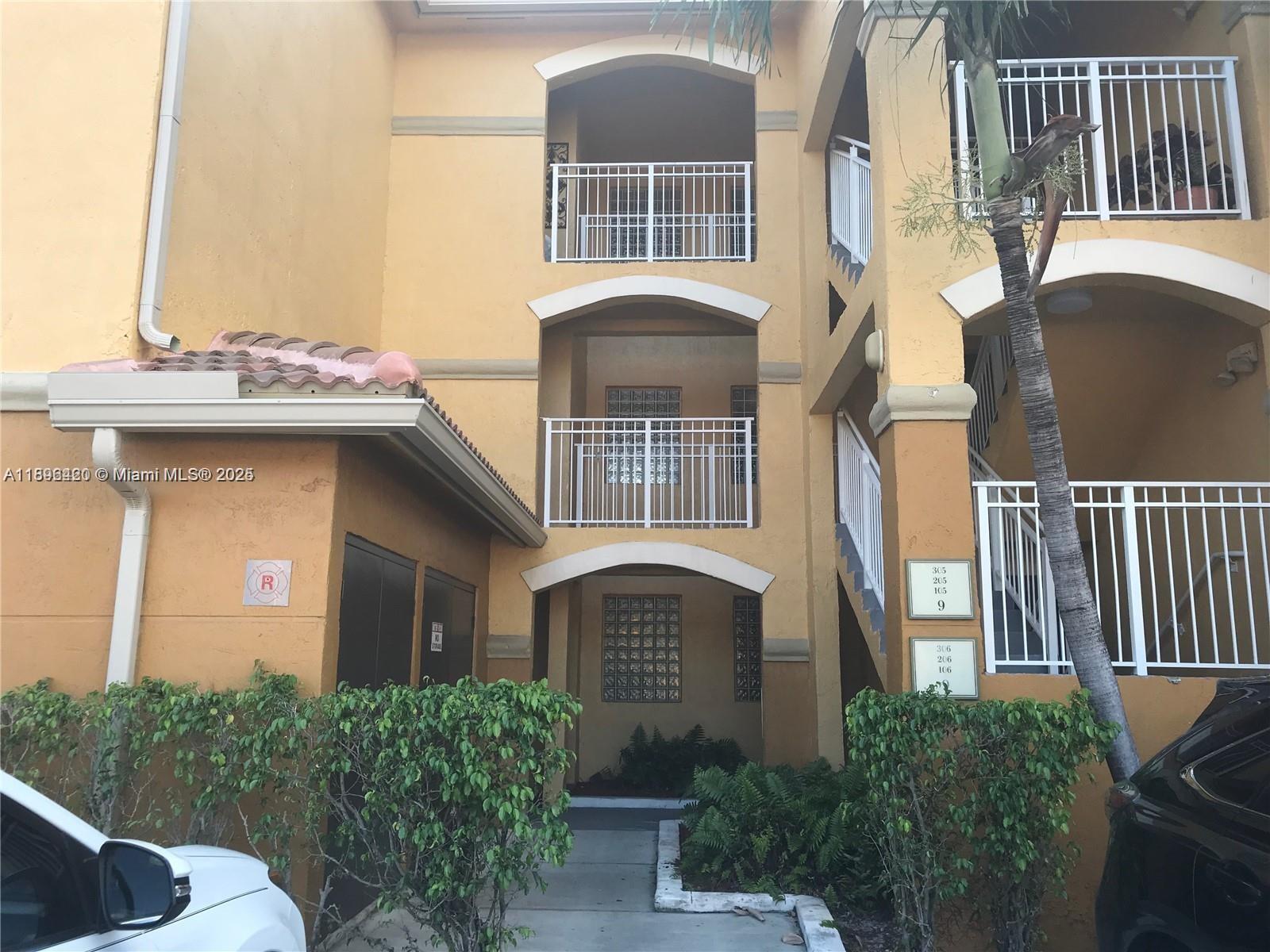 Building Photo - 150 NW 96th Ave