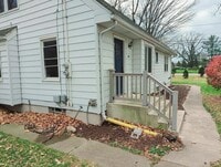 Building Photo - 410 Fairfield Ave NW