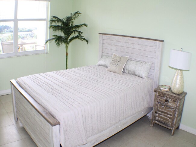 Building Photo - 201 N Ocean Blvd