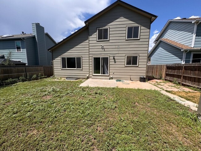 Building Photo - 4 Bed 4 Bath in Briargate $2695 Pet Friendly