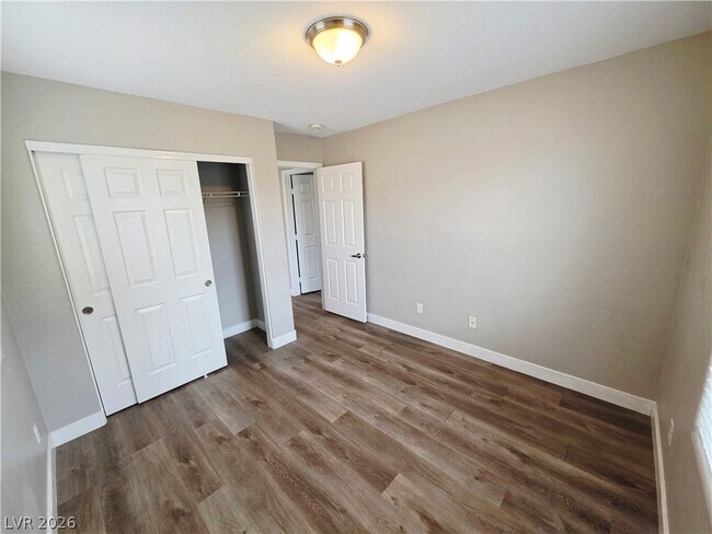 Building Photo - 8327 Fort Hallock Ave