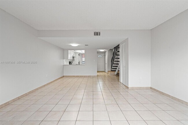 Building Photo - 319 NW 109th Ave