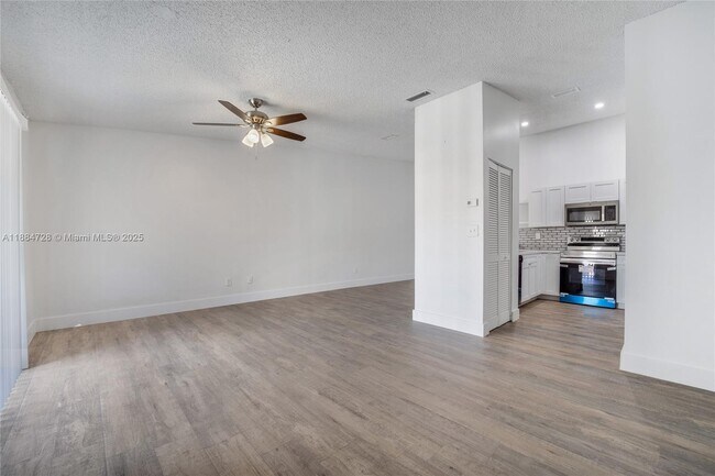 Building Photo - 18220 Mediterranean Blvd