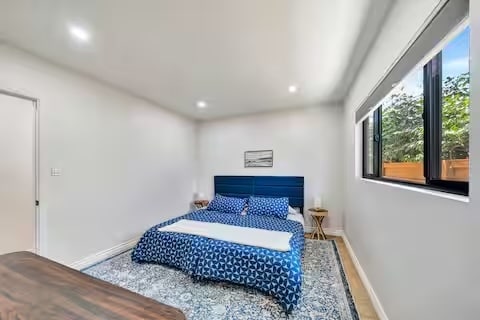 Building Photo - 4244 Brunswick Ave