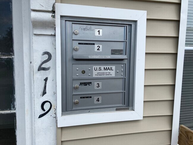 Building Photo - 219 Acushnet Ave