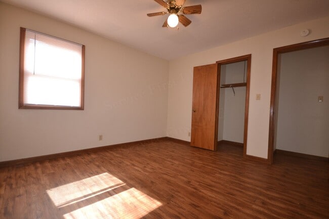 Building Photo - 3 bed 2 bath 1 car garage in Bolivar!