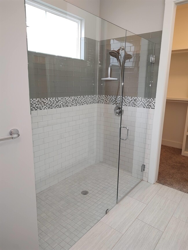 Building Photo - 3549 Esplanade Way