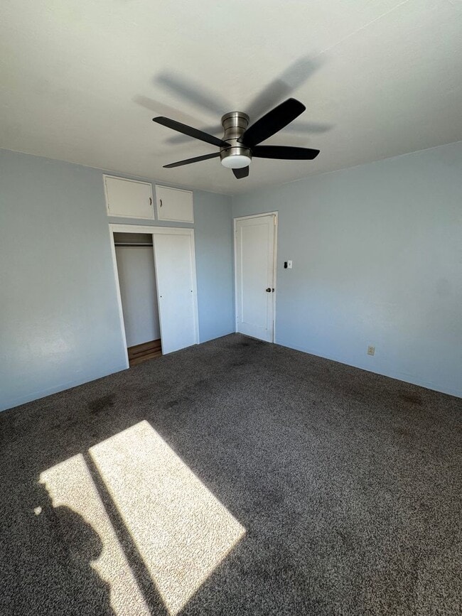 Building Photo - Beautifully Freshly Renovated Home in the ...