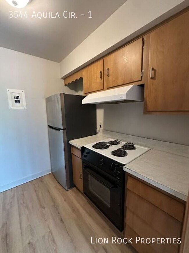 Building Photo - 3544 Aquila Cir