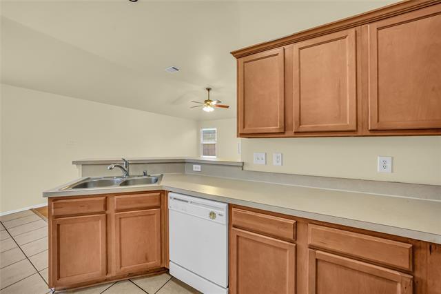 Building Photo - 705 Loftin St