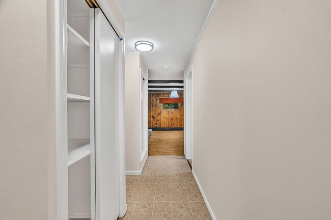 Building Photo - Mid-Century Cool Meets Maine Serenity Design. Privacy. Location. This one has it all.