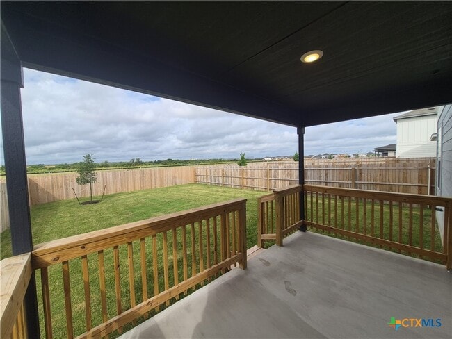 Building Photo - 942 Bluegrass Pt