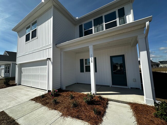 Building Photo - Custom Home in Bella Vita!