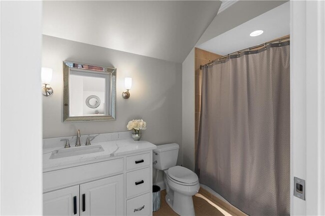 Building Photo - 980 Fenimore Cir