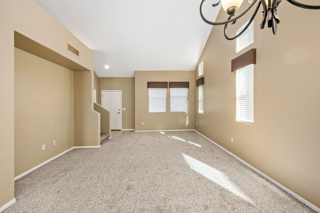 Building Photo - Paseo Estrella Gem at the base of Tucson icon A mountain! Minutes away from DownTown Tucson!