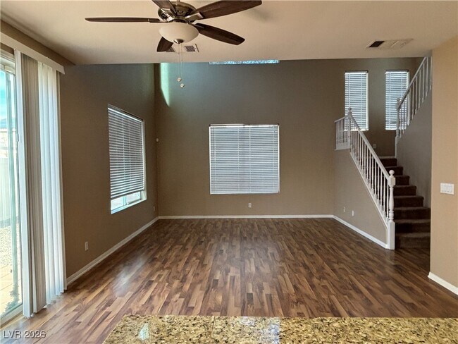 Building Photo - 6260 Huntington Ridge Ave