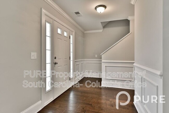 Building Photo - 1074 Acacia Ln