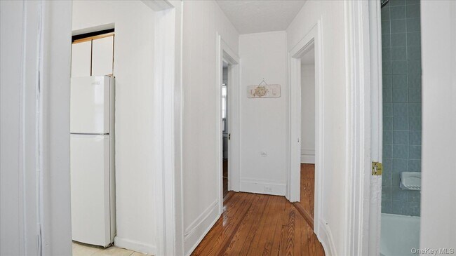 Building Photo - 74 Lexington Ave