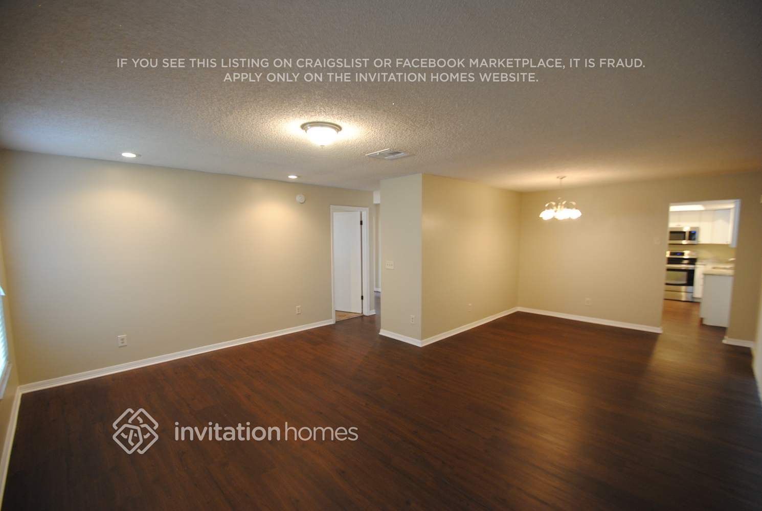 Building Photo - 805 Big Buck Cir