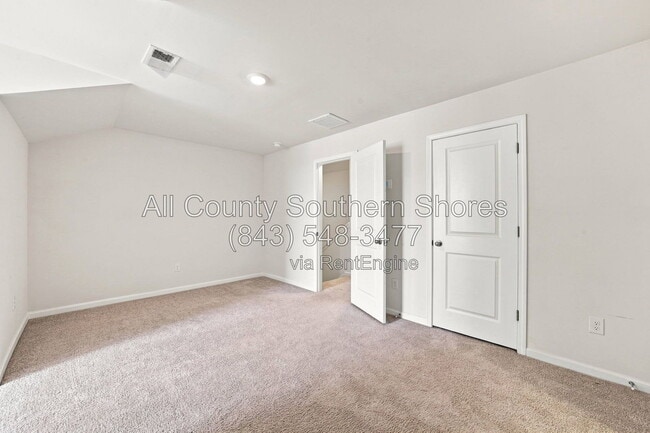 Building Photo - 3414 Bells Lk Cir