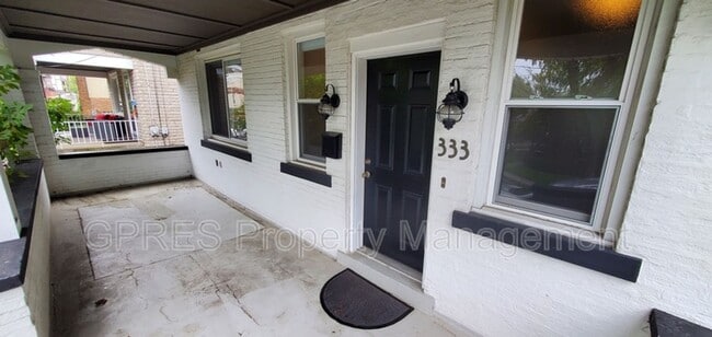 Building Photo - Gorgeous Mt Lebanon Craftsman Home