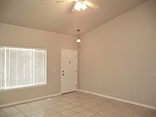 Building Photo - 11296 Tamsworth Dr