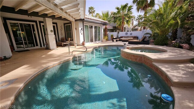 Building Photo - 2101 Grand Island Ct