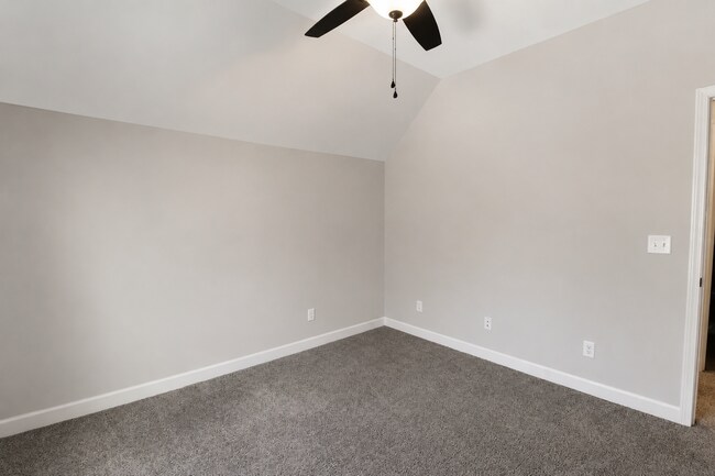 Building Photo - 1429 Village Lp