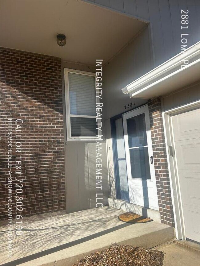 Building Photo - 2881 Loma Pl