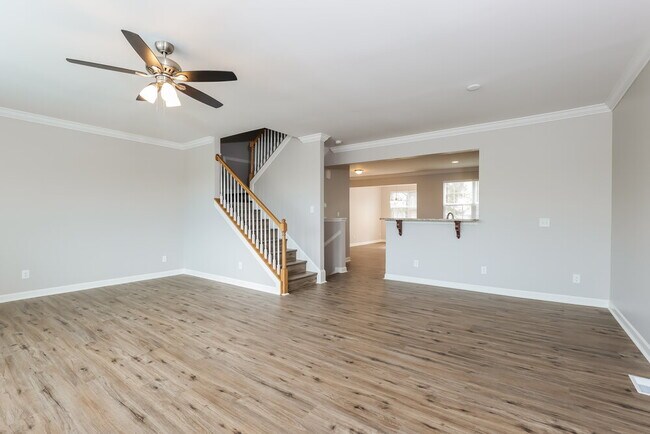 Building Photo - 1205 Heritage Links Dr
