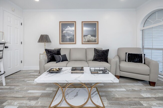 Building Photo - 1102 Stanfield Point Rd