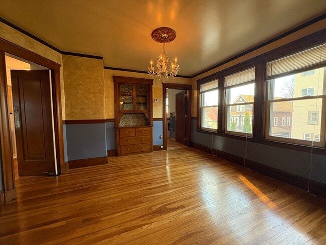 Building Photo - 157 Hillside St