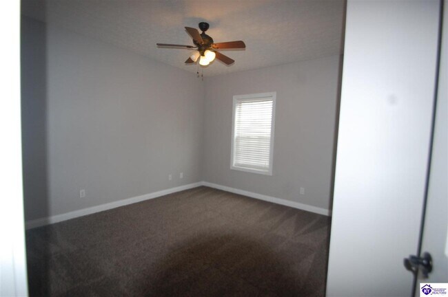 Building Photo - 223 S Rushmore Dr
