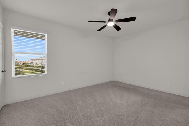 Building Photo - 12834 SW Forli Wy