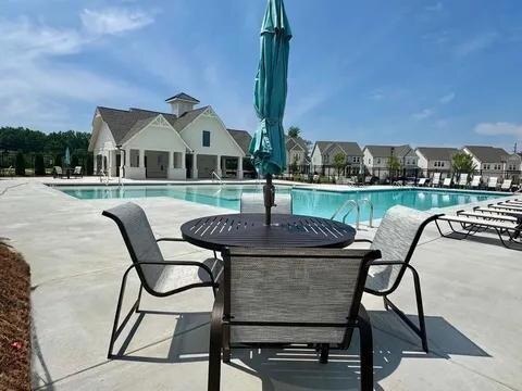 Building Photo - 5445 Hargrove Way