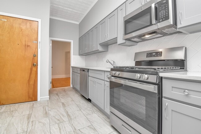 Building Photo - 2307 New York Ave