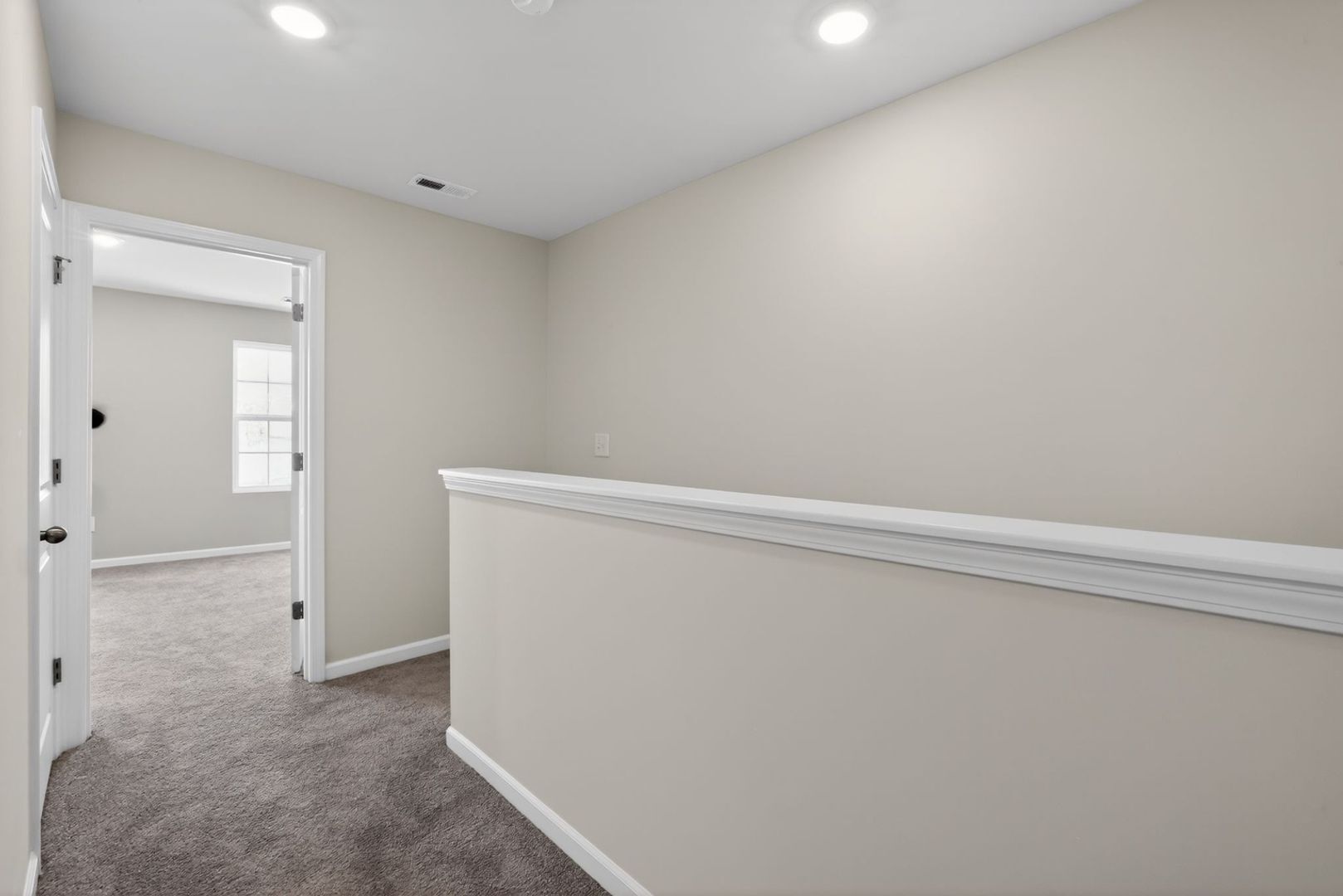 Building Photo - 1406 Cattleman Acres Dr