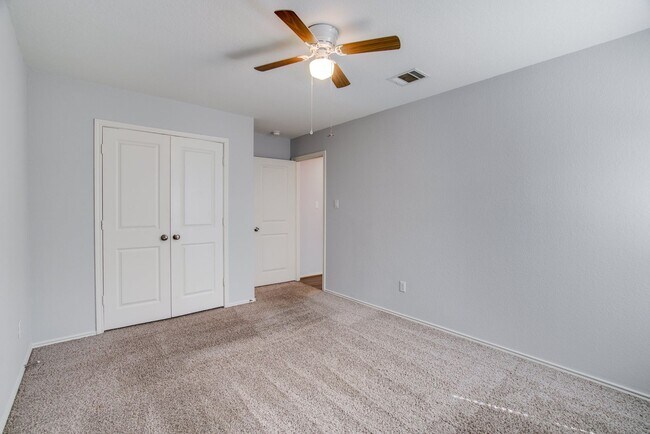 Building Photo - 3352 Lauren Nicole Ln