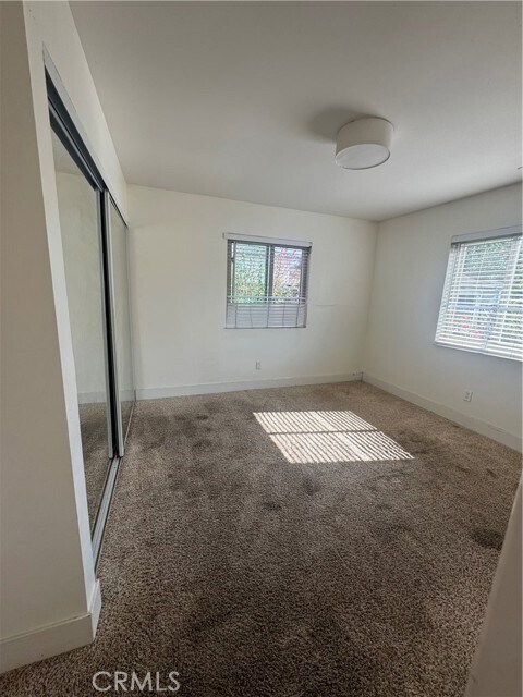 Building Photo - 2544 Ulric St