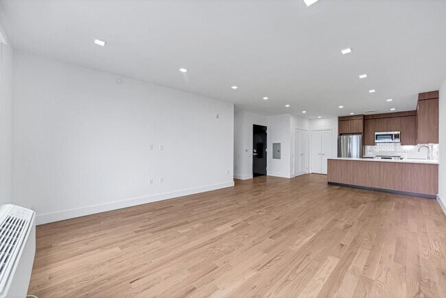 Building Photo - 8404 4th Ave