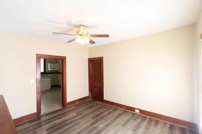 Building Photo - 4724 Court R
