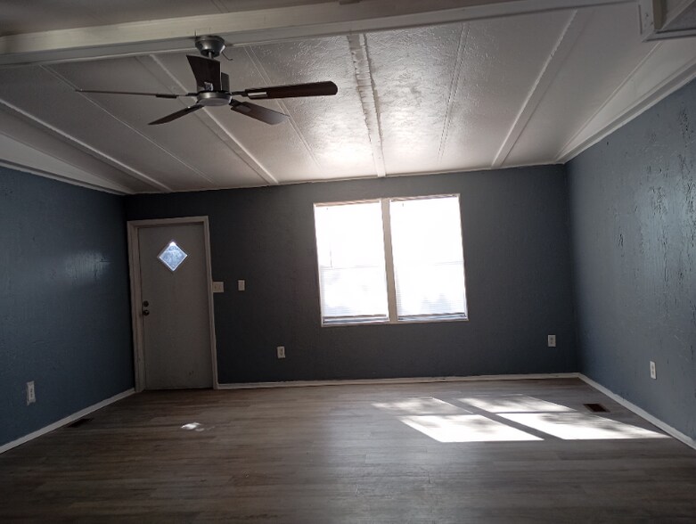 Building Photo - 14033 Bream Dr