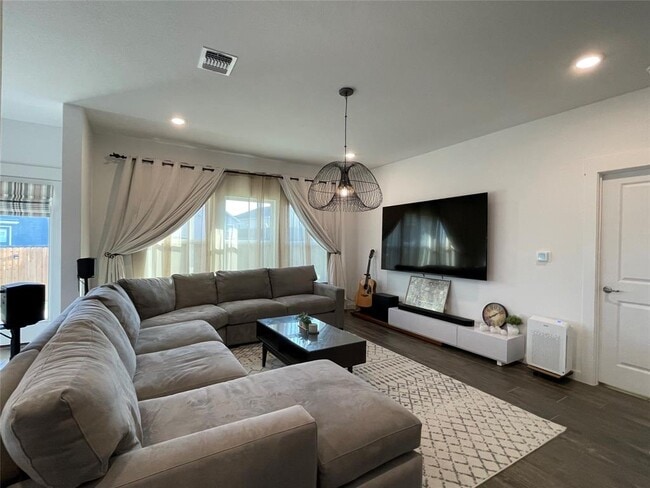 Building Photo - 15502 Pewter Luster Cv