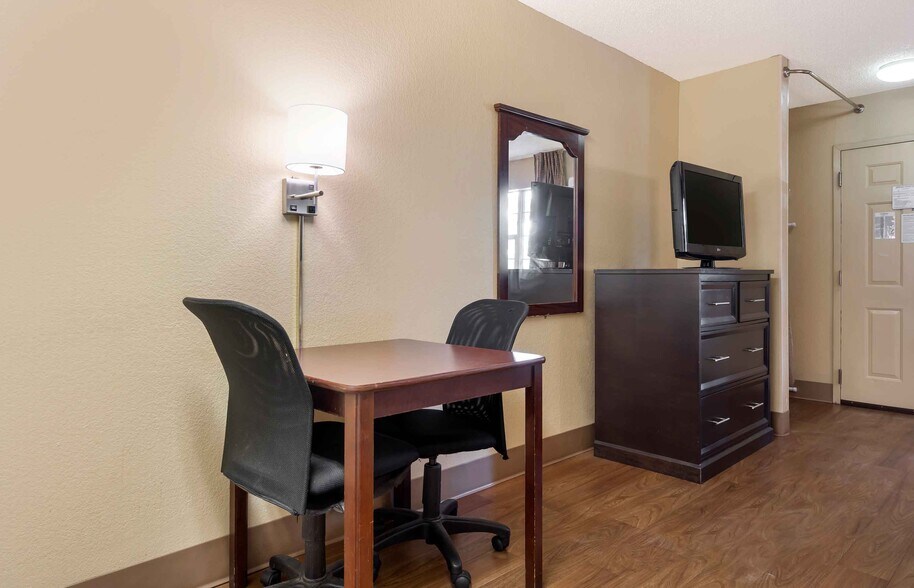 Building Photo - Furnished Studio-Seattle - Tukwila